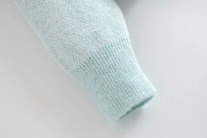 ANIMAL JACQUARD KNITTED SWEATER