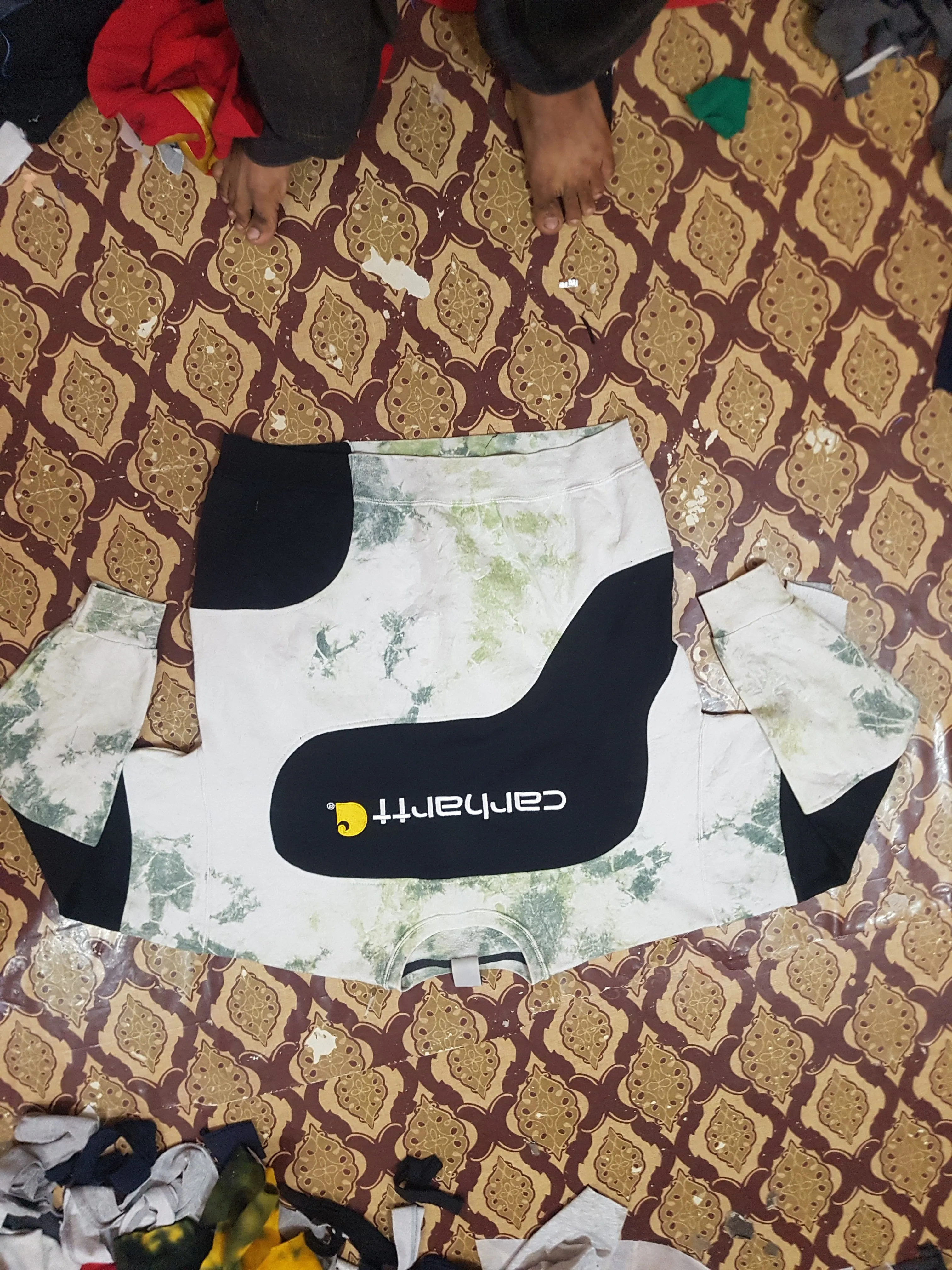 Custom handpick Carhartt sweatshirts rework